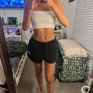 Medium white tube top